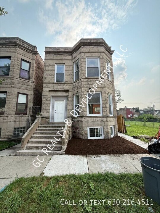 6433 S Vernon Ave in Chicago, IL - Building Photo