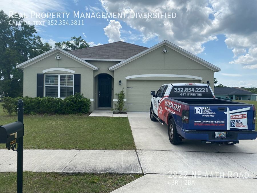 2822 NE 44th Rd in Ocala, FL - Building Photo