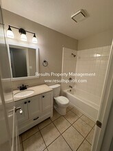 5994 Willowynd Dr in Rocklin, CA - Foto de edificio - Building Photo