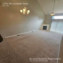 33856 Michigamme Dr in New Baltimore, MI - Building Photo - Building Photo