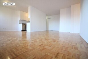 175 W 90th St in New York, NY - Building Photo