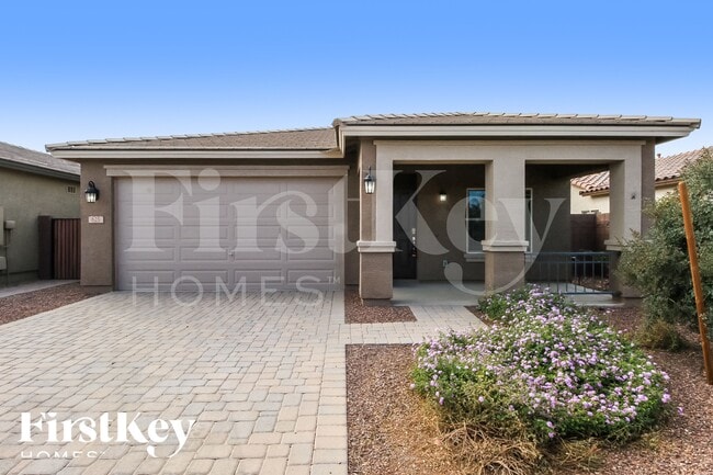 property at 625 W Mangrove Rd