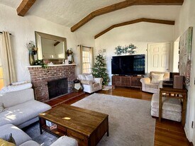 471 S La Peer Dr in Beverly Hills, CA - Building Photo