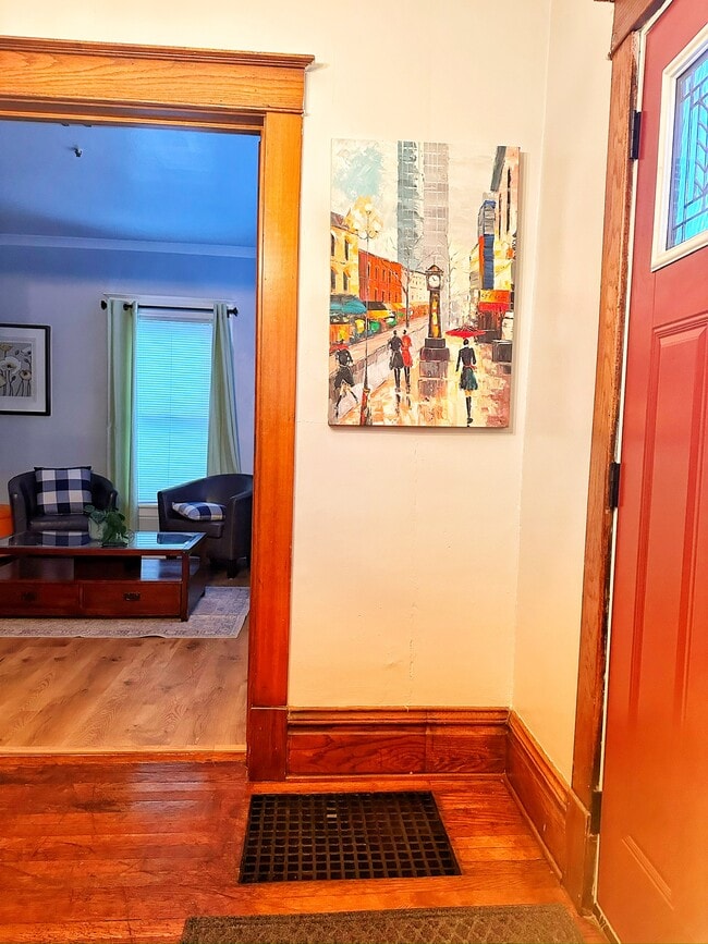 807 W Vine St in Kalamazoo, MI - Building Photo - Building Photo