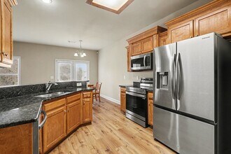 1750 Lily Valley Dr in Lawrenceville, GA - Building Photo - Building Photo