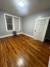 227 N Oraton Pkwy in East Orange, NJ - Building Photo - Building Photo