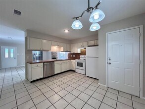1707 Waterloo Tr in Austin, TX - Building Photo - Building Photo