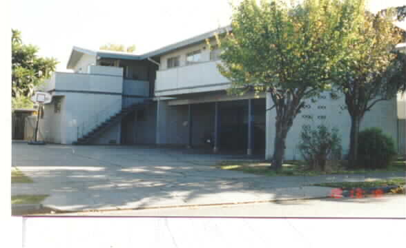 412 Beech St in Redwood City, CA - Building Photo - Building Photo