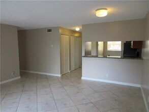 4111 NW 114th Ave in Coral Springs, FL - Building Photo - Building Photo