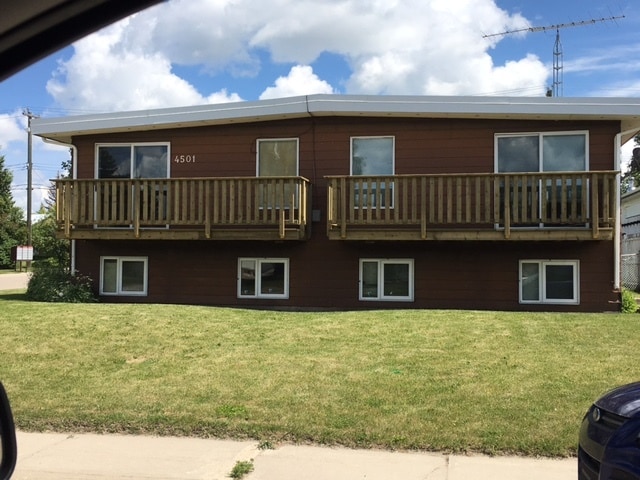 property at 4501-4555 55 Ave