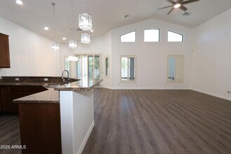 852 E Rawhide Ct in Gilbert, AZ - Building Photo - Building Photo