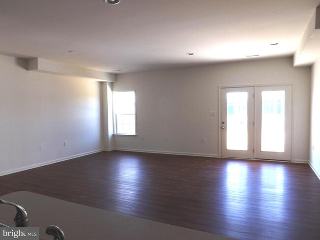 60 Chennault Trail in Falling Waters, WV - Building Photo - Building Photo