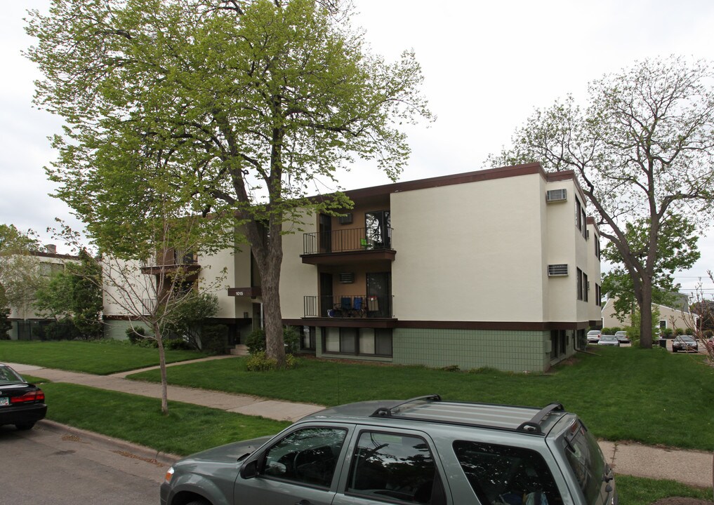 1015 12th Ave SE in Minneapolis, MN - Building Photo