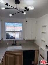 3311 1/2 W 78th St in Los Angeles, CA - Building Photo - Building Photo