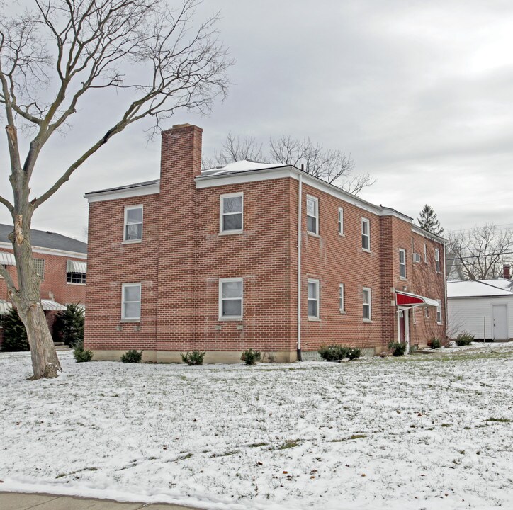 202-208 E Bruce Ave in Dayton, OH - Foto de edificio