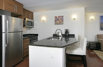 14 E Springfield St, Unit 3 in Boston, MA - Building Photo - Building Photo