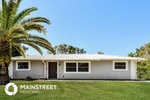 13017 Feldman Ave, Unit PHF in Port Charlotte, FL - Building Photo