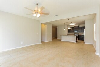 16192 Tisons Bluff Rd in Jacksonville, FL - Building Photo - Building Photo