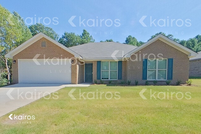 property at 114 Live Oak Dr
