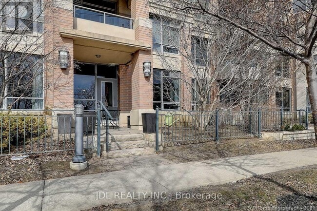 23 Cox Blvd in Markham, ON - Building Photo - Building Photo