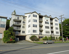 Canal Place in Seattle, WA - Foto de edificio - Building Photo