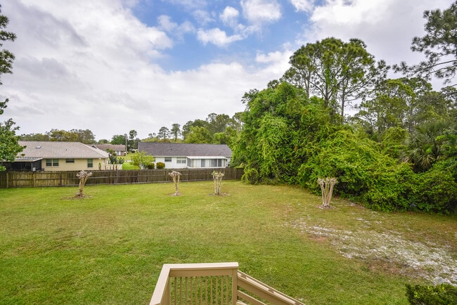 1600 Big Tree Rd, Unit M6 in South Daytona, FL - Building Photo - Building Photo