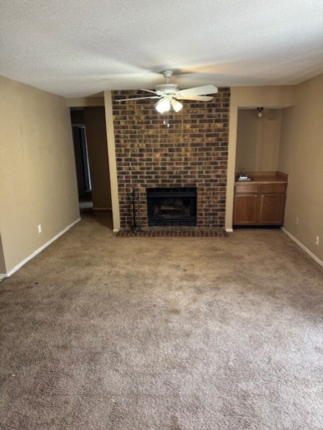 1328-1330 Eastgate Dr in Norman, OK - Building Photo - Building Photo