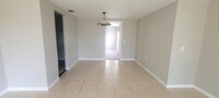 5029 Beacon Hill Dr in New Port Richey, FL - Building Photo - Building Photo