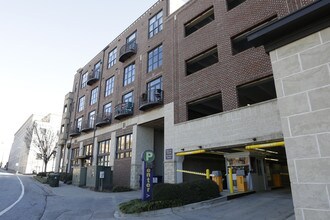 408 River St in Greenville, SC - Building Photo - Building Photo