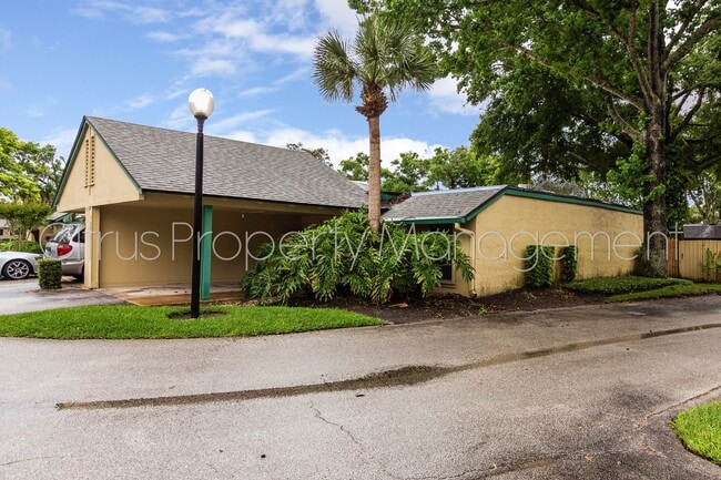 892 Claydon Way in Altamonte Springs, FL - Building Photo - Building Photo