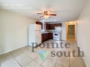 5771 Coronada Blvd in Pensacola, FL - Building Photo - Building Photo