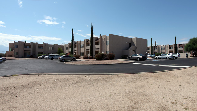 Del Coronado Apartments in Green Valley, AZ - Foto de edificio - Building Photo