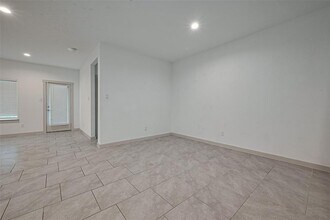 29530 Bryans Mnr in Katy, TX - Building Photo - Building Photo