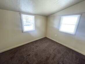 4716 Ribble Rd in Indianapolis, IN - Building Photo - Building Photo