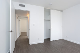 6651 Franklin in Los Angeles, CA - Building Photo - Interior Photo