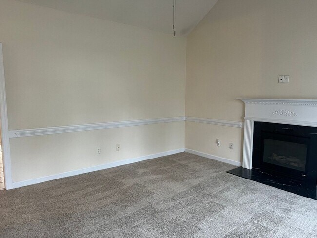711 Scott Ct in Nashville, NC - Building Photo - Building Photo
