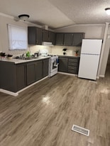 2552 Smith Ave in Marshalltown, IA - Building Photo