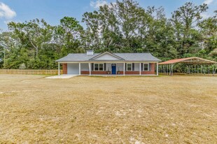 4998 Carlyn Dr in Pace, FL - Building Photo