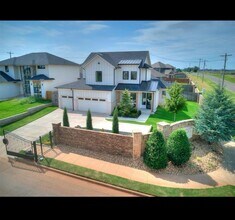 8928 NW 130th St in Oklahoma City, OK - Building Photo - Building Photo