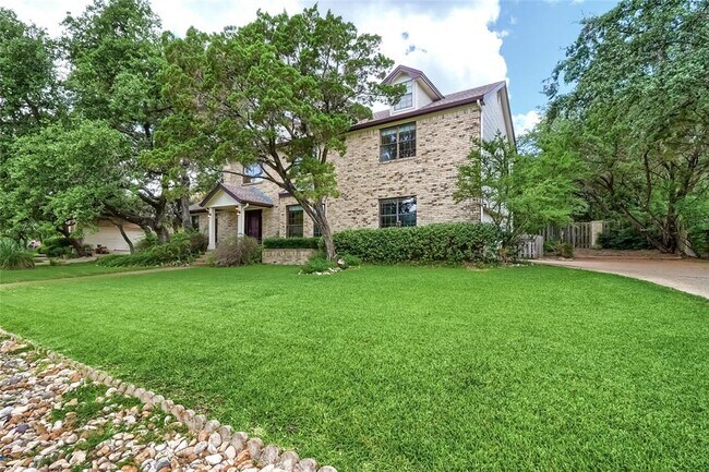 property at 213 Hurst Creek Rd