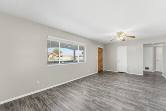10807 W Connecticut Ave in Sun City, AZ - Building Photo - Building Photo
