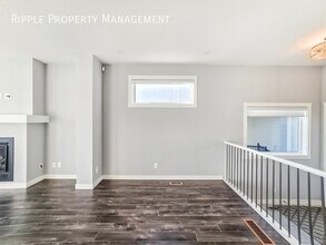 161 Sage Bluff Rise NW in Calgary, AB - Building Photo - Building Photo