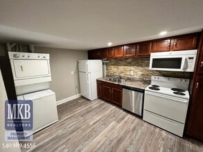 1813 Oxford Ave SW in Roanoke, VA - Building Photo - Building Photo
