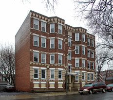 156 Oak St Apartments