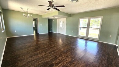 1524 Newhope Rd in Spring Hill, FL - Building Photo - Building Photo