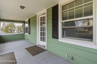 708 Atlantic Ave in Point Pleasant Beach, NJ - Foto de edificio - Building Photo