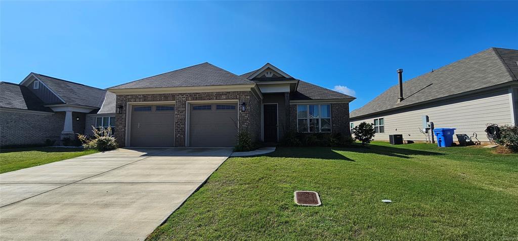 266 Hedgefield Dr in Prattville, AL - Building Photo