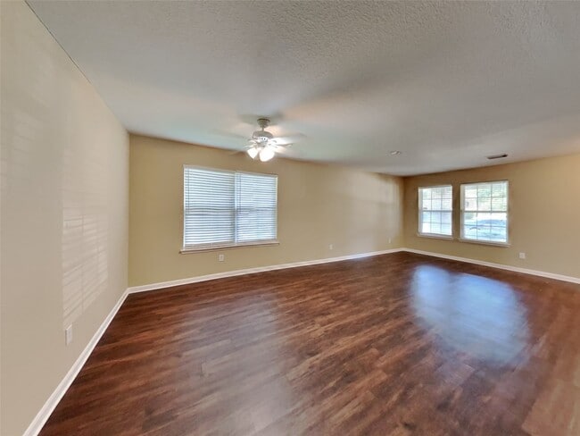 6907 Oleander Grove Way in Houston, TX - Building Photo - Building Photo