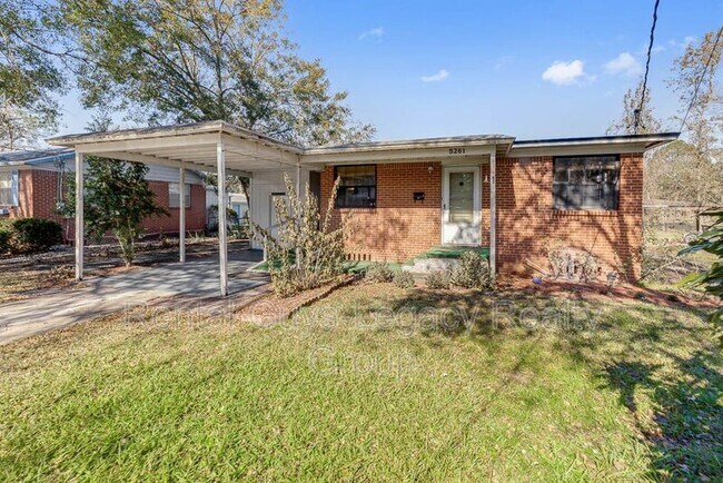 5261 Quan Dr in Jacksonville, FL - Building Photo - Building Photo