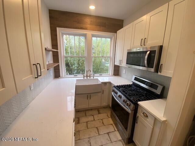 property at 2738 Riverside Ave